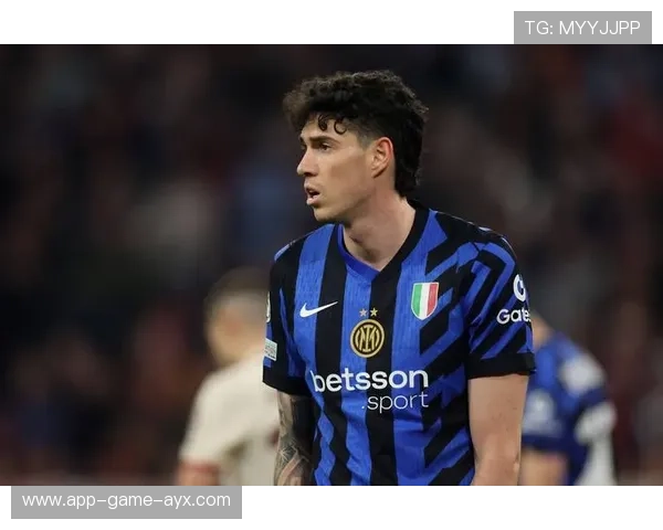 国米巴斯托尼头球破门后防核心再展技巧