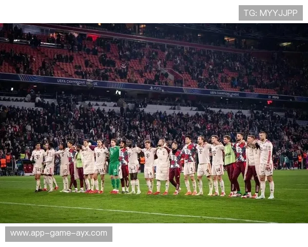 拜仁慕尼黑4-0横扫波鸿，凯恩禁区内连入两球展现神射手本色